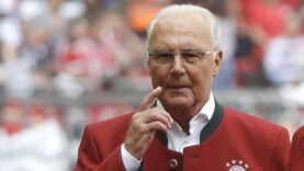 Bayern Munich to honour Beckenbauer with statue outside Allianz Arena